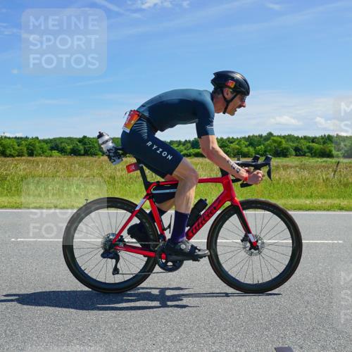 21.06.2026 - Viking Triathlon Michael Burmester http://msf.ph/oto/9882355 21.06.2026 13:14:16 Radfahren 124, 190 meine-sportfotos.de