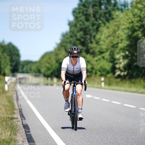 21.06.2026 - Viking Triathlon Michael Burmester http://msf.ph/oto/9882359 21.06.2026 13:38:24 Radfahren  meine-sportfotos.de