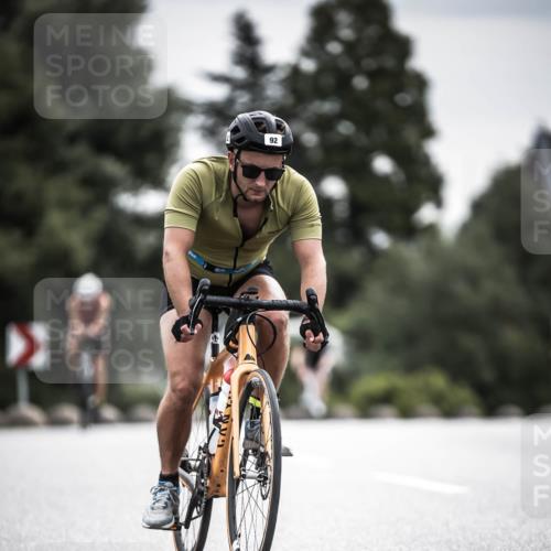 21.06.2026 - 29. Vierlanden-Triathlon H.Heesch http://msf.ph/oto/9882375 21.06.2026 10:34:33 Radfahren 92, 118, 119, 141, 178, 227, 350, 363, 554, 560 meine-sportfotos.de