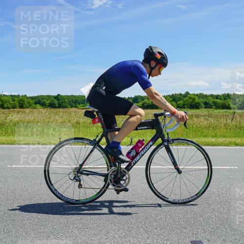 21.06.2026 - Viking Triathlon Michael Burmester http://msf.ph/oto/9882385 21.06.2026 13:15:02 Radfahren 105, 366 meine-sportfotos.de