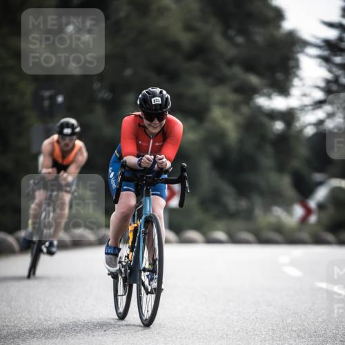 21.06.2026 - 29. Vierlanden-Triathlon H.Heesch http://msf.ph/oto/9882414 21.06.2026 09:17:32 Radfahren 3, 16, 51, 233 meine-sportfotos.de