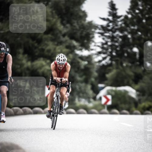 21.06.2026 - 29. Vierlanden-Triathlon H.Heesch http://msf.ph/oto/9882429 21.06.2026 10:34:36 Radfahren 92, 178, 350, 363, 414, 554, 560 meine-sportfotos.de