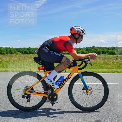 21.06.2026 - Viking Triathlon Michael Burmester http://msf.ph/oto/9882530 21.06.2026 13:17:30 Radfahren 232, 661 meine-sportfotos.de