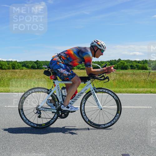 21.06.2026 - Viking Triathlon Michael Burmester http://msf.ph/oto/9882665 21.06.2026 13:20:11 Radfahren 196, 382 meine-sportfotos.de