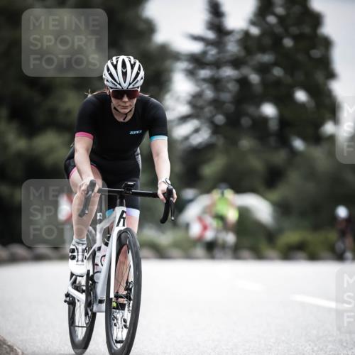 21.06.2026 - 29. Vierlanden-Triathlon H.Heesch http://msf.ph/oto/9882676 21.06.2026 10:34:40 Radfahren 166, 178, 219, 363, 414, 554, 560 meine-sportfotos.de