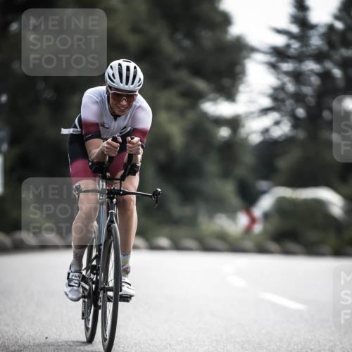 21.06.2026 - 29. Vierlanden-Triathlon H.Heesch http://msf.ph/oto/9882686 21.06.2026 09:17:54 Radfahren 106, 226 meine-sportfotos.de
