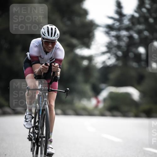 21.06.2026 - 29. Vierlanden-Triathlon H.Heesch http://msf.ph/oto/9882714 21.06.2026 09:17:54 Radfahren 106, 226 meine-sportfotos.de