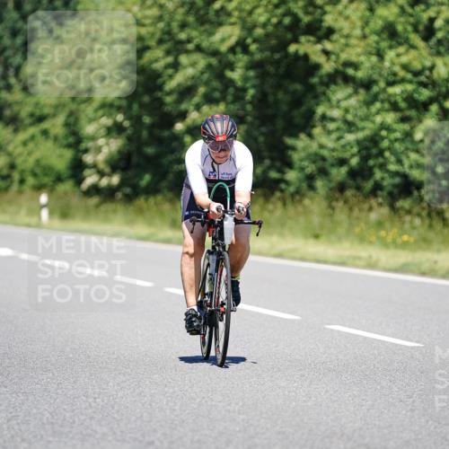 21.06.2026 - Viking Triathlon Michael Burmester http://msf.ph/oto/9882719 21.06.2026 13:43:27 Radfahren  meine-sportfotos.de