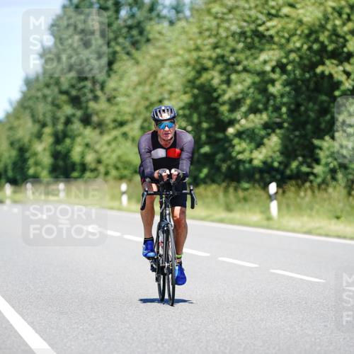 21.06.2026 - Viking Triathlon Michael Burmester http://msf.ph/oto/9882743 21.06.2026 13:43:40 Radfahren  meine-sportfotos.de