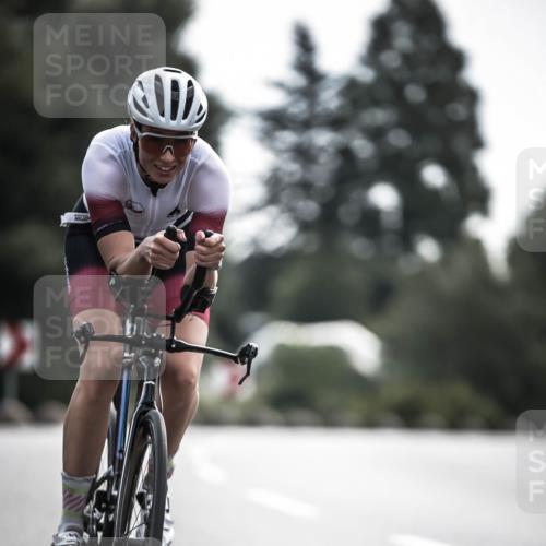 21.06.2026 - 29. Vierlanden-Triathlon H.Heesch http://msf.ph/oto/9882764 21.06.2026 09:17:54 Radfahren 106, 226 meine-sportfotos.de