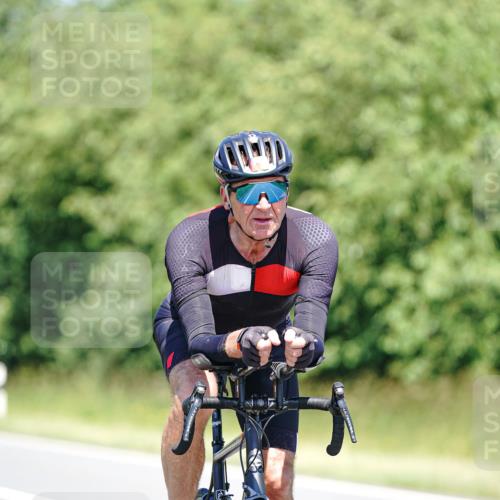 21.06.2026 - Viking Triathlon Michael Burmester http://msf.ph/oto/9882766 21.06.2026 13:43:42 Radfahren  meine-sportfotos.de