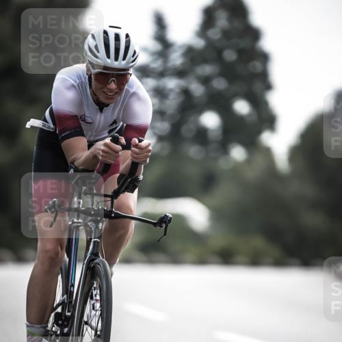 21.06.2026 - 29. Vierlanden-Triathlon H.Heesch http://msf.ph/oto/9882783 21.06.2026 09:17:54 Radfahren 106, 226 meine-sportfotos.de