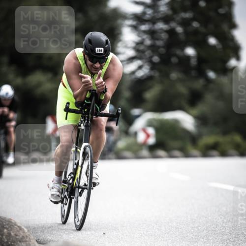 21.06.2026 - 29. Vierlanden-Triathlon H.Heesch http://msf.ph/oto/9882799 21.06.2026 10:34:45 Radfahren 122, 155, 166, 219, 414 meine-sportfotos.de