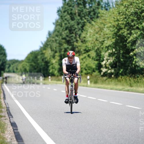 21.06.2026 - Viking Triathlon Michael Burmester http://msf.ph/oto/9882845 21.06.2026 13:45:18 Radfahren 39 meine-sportfotos.de