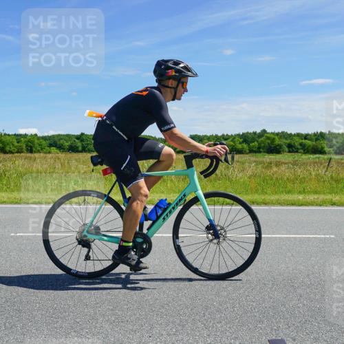 21.06.2026 - Viking Triathlon Michael Burmester http://msf.ph/oto/9882866 21.06.2026 13:25:37 Radfahren 646 meine-sportfotos.de