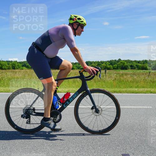 21.06.2026 - Viking Triathlon Michael Burmester http://msf.ph/oto/9882886 21.06.2026 13:25:58 Radfahren  meine-sportfotos.de
