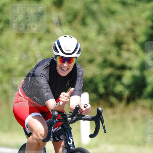 21.06.2026 - Viking Triathlon Michael Burmester http://msf.ph/oto/9882944 21.06.2026 13:45:59 Radfahren 190, 401 meine-sportfotos.de