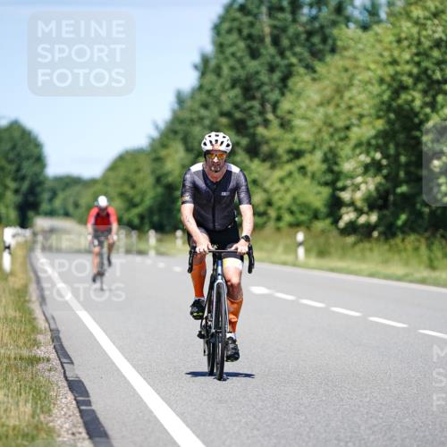 21.06.2026 - Viking Triathlon Michael Burmester http://msf.ph/oto/9882960 21.06.2026 13:46:13 Radfahren 401 meine-sportfotos.de
