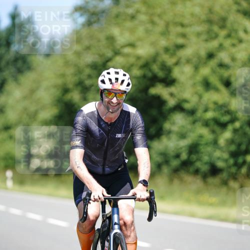 21.06.2026 - Viking Triathlon Michael Burmester http://msf.ph/oto/9882980 21.06.2026 13:46:15 Radfahren 401 meine-sportfotos.de