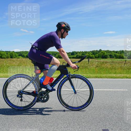 21.06.2026 - Viking Triathlon Michael Burmester http://msf.ph/oto/9883001 21.06.2026 13:28:40 Radfahren  meine-sportfotos.de