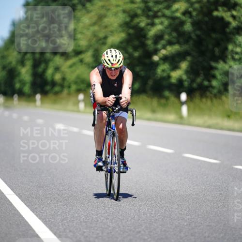 21.06.2026 - Viking Triathlon Michael Burmester http://msf.ph/oto/9883018 21.06.2026 13:47:02 Radfahren  meine-sportfotos.de