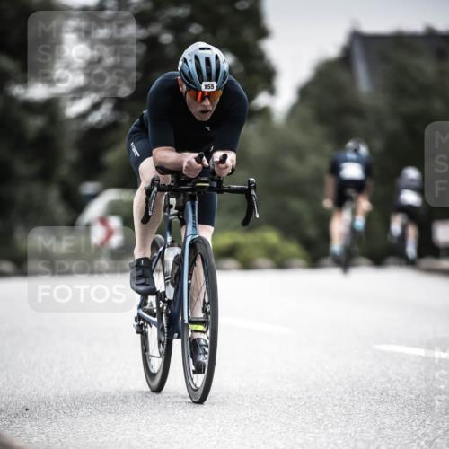 21.06.2026 - 29. Vierlanden-Triathlon H.Heesch http://msf.ph/oto/9883026 21.06.2026 10:34:49 Radfahren 122, 155, 219, 317 meine-sportfotos.de