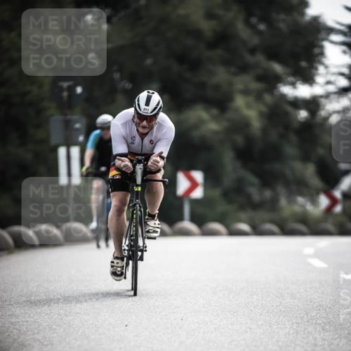 21.06.2026 - 29. Vierlanden-Triathlon H.Heesch http://msf.ph/oto/9883054 21.06.2026 09:18:13 Radfahren 211, 284, 291 meine-sportfotos.de