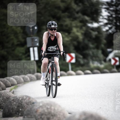 21.06.2026 - 29. Vierlanden-Triathlon H.Heesch http://msf.ph/oto/9883112 21.06.2026 10:35:04 Radfahren 47, 157, 187, 320, 334, 525 meine-sportfotos.de