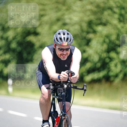 21.06.2026 - Viking Triathlon Michael Burmester http://msf.ph/oto/9883114 21.06.2026 13:55:15 Radfahren  meine-sportfotos.de
