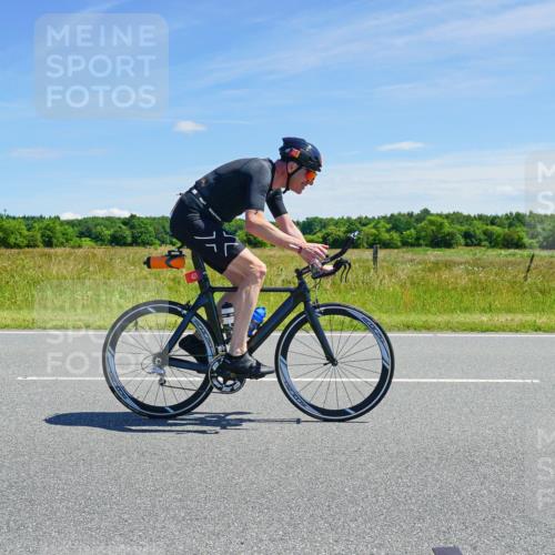 21.06.2026 - Viking Triathlon Michael Burmester http://msf.ph/oto/9883152 21.06.2026 13:33:18 Radfahren 421 meine-sportfotos.de