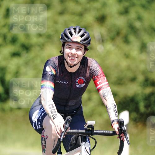 21.06.2026 - Viking Triathlon Michael Burmester http://msf.ph/oto/9883155 21.06.2026 13:55:43 Radfahren  meine-sportfotos.de
