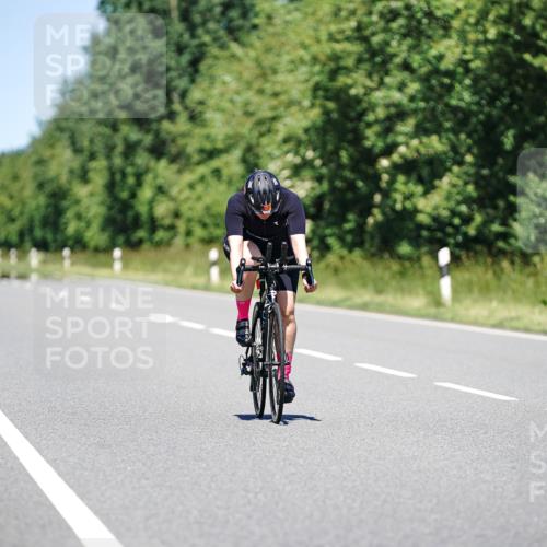 21.06.2026 - Viking Triathlon Michael Burmester http://msf.ph/oto/9883166 21.06.2026 13:57:05 Radfahren  meine-sportfotos.de