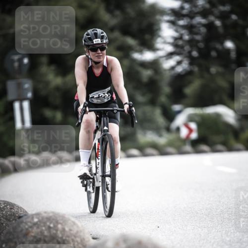 21.06.2026 - 29. Vierlanden-Triathlon H.Heesch http://msf.ph/oto/9883176 21.06.2026 10:35:04 Radfahren 47, 157, 187, 320, 334, 525 meine-sportfotos.de