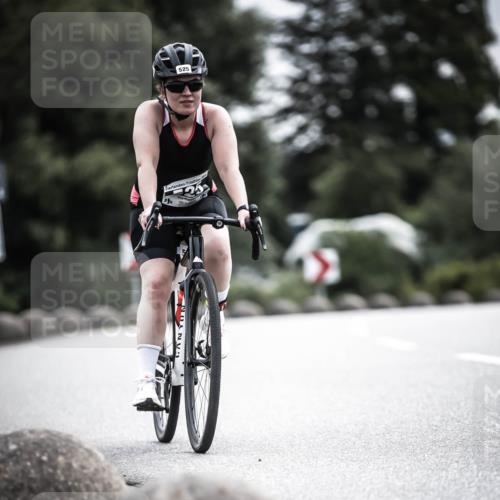 21.06.2026 - 29. Vierlanden-Triathlon H.Heesch http://msf.ph/oto/9883203 21.06.2026 10:35:04 Radfahren 47, 157, 187, 320, 334, 525 meine-sportfotos.de