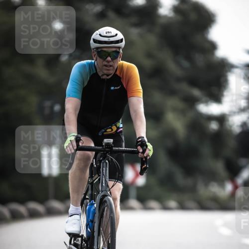 21.06.2026 - 29. Vierlanden-Triathlon H.Heesch http://msf.ph/oto/9883250 21.06.2026 09:18:16 Radfahren 103, 211, 291 meine-sportfotos.de