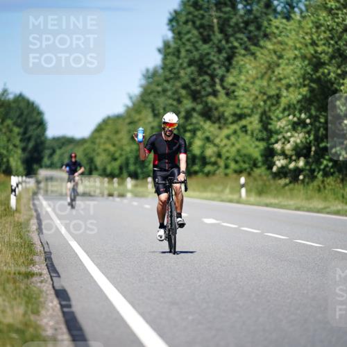 21.06.2026 - Viking Triathlon Michael Burmester http://msf.ph/oto/9883252 21.06.2026 14:01:13 Radfahren  meine-sportfotos.de