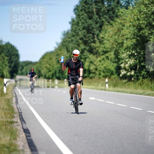 21.06.2026 - Viking Triathlon Michael Burmester http://msf.ph/oto/9883257 21.06.2026 14:01:14 Radfahren  meine-sportfotos.de