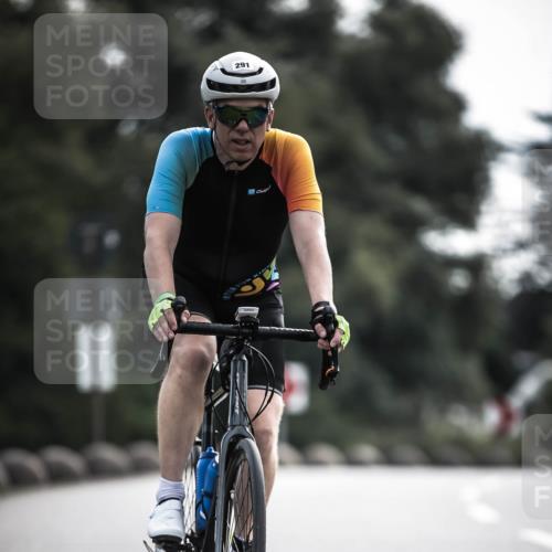21.06.2026 - 29. Vierlanden-Triathlon H.Heesch http://msf.ph/oto/9883259 21.06.2026 09:18:16 Radfahren 103, 211, 291 meine-sportfotos.de