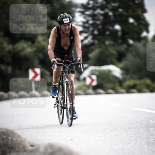 21.06.2026 - 29. Vierlanden-Triathlon H.Heesch http://msf.ph/oto/9883292 21.06.2026 10:35:16 Radfahren 220, 257, 271, 430, 611 meine-sportfotos.de