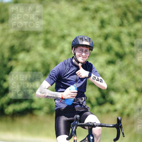 21.06.2026 - Viking Triathlon Michael Burmester http://msf.ph/oto/9883349 21.06.2026 14:01:25 Radfahren  meine-sportfotos.de