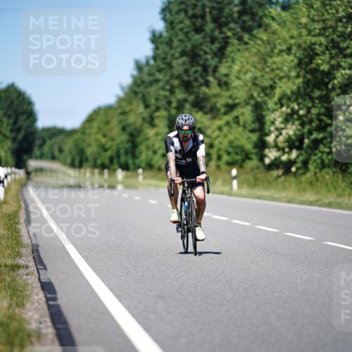 21.06.2026 - Viking Triathlon Michael Burmester http://msf.ph/oto/9883400 21.06.2026 14:16:19 Radfahren  meine-sportfotos.de