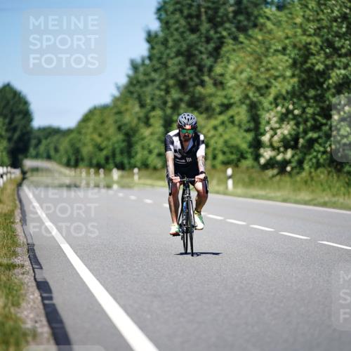 21.06.2026 - Viking Triathlon Michael Burmester http://msf.ph/oto/9883408 21.06.2026 14:16:19 Radfahren  meine-sportfotos.de