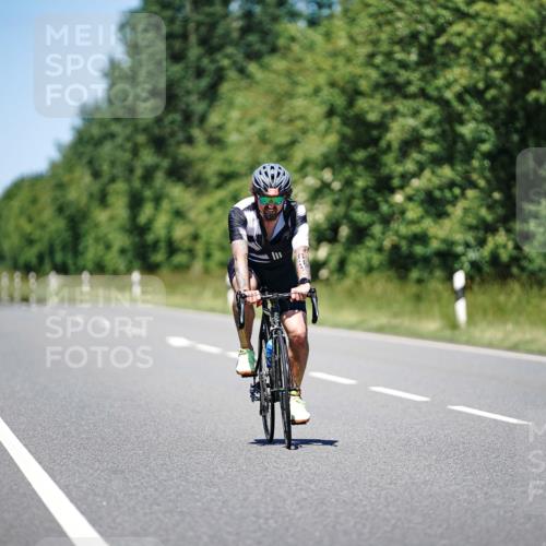 21.06.2026 - Viking Triathlon Michael Burmester http://msf.ph/oto/9883414 21.06.2026 14:16:20 Radfahren  meine-sportfotos.de