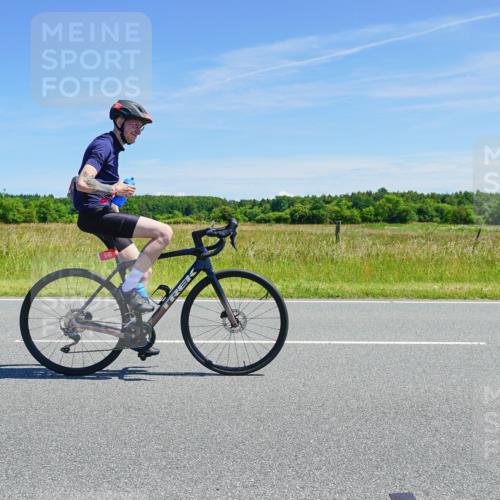 21.06.2026 - Viking Triathlon Michael Burmester http://msf.ph/oto/9883464 21.06.2026 14:01:25 Radfahren  meine-sportfotos.de