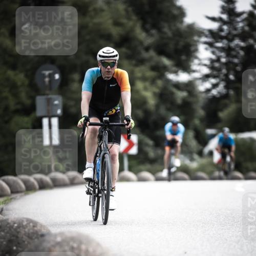 21.06.2026 - 29. Vierlanden-Triathlon H.Heesch http://msf.ph/oto/9883499 21.06.2026 10:35:28 Radfahren 43, 108, 109, 112, 291, 347, 490 meine-sportfotos.de