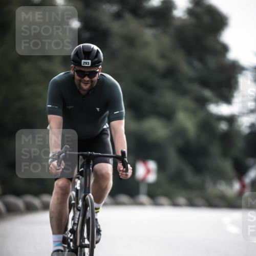 21.06.2026 - 29. Vierlanden-Triathlon H.Heesch http://msf.ph/oto/9883576 21.06.2026 09:18:42 Radfahren 63, 76, 196, 197, 293 meine-sportfotos.de