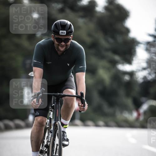 21.06.2026 - 29. Vierlanden-Triathlon H.Heesch http://msf.ph/oto/9883600 21.06.2026 09:18:42 Radfahren 63, 76, 196, 197, 293 meine-sportfotos.de