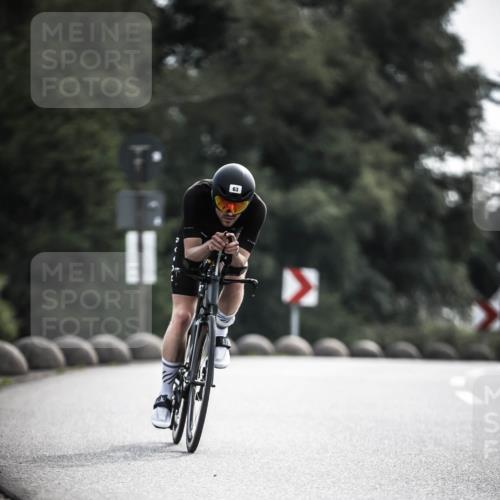 21.06.2026 - 29. Vierlanden-Triathlon H.Heesch http://msf.ph/oto/9883630 21.06.2026 09:18:43 Radfahren 63, 76, 196, 197, 293 meine-sportfotos.de