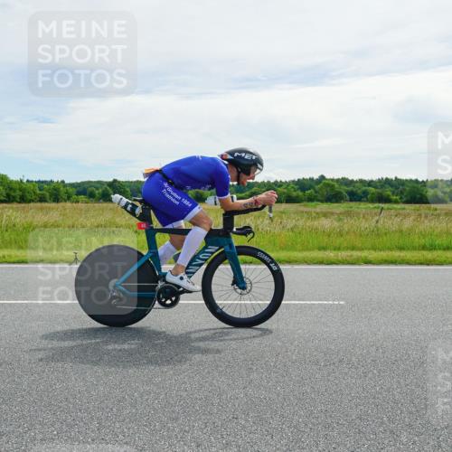 21.06.2026 - Viking Triathlon Michael Burmester http://msf.ph/oto/9883631 21.06.2026 11:08:39 Radfahren 143, 176, 234, 234, 279, 330, 441, 496 meine-sportfotos.de