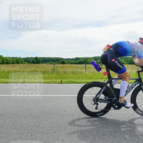 21.06.2026 - Viking Triathlon Michael Burmester http://msf.ph/oto/9883639 21.06.2026 11:08:39 Radfahren 143, 176, 234, 234, 279, 330, 441, 496 meine-sportfotos.de